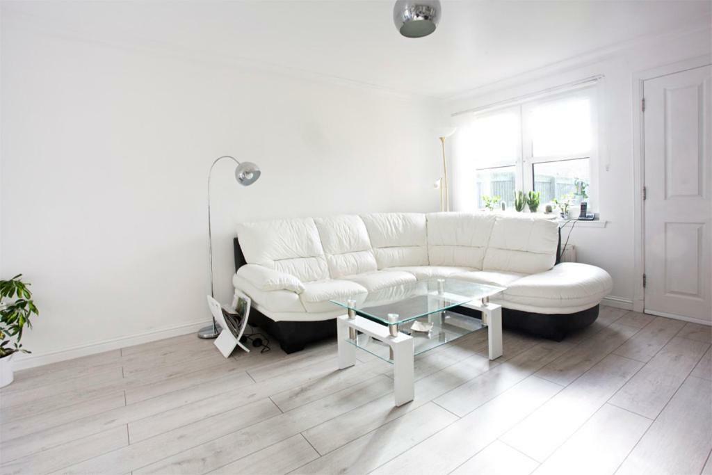 Gala Rooms Homestay - Free Parking EDI Kültér fotó